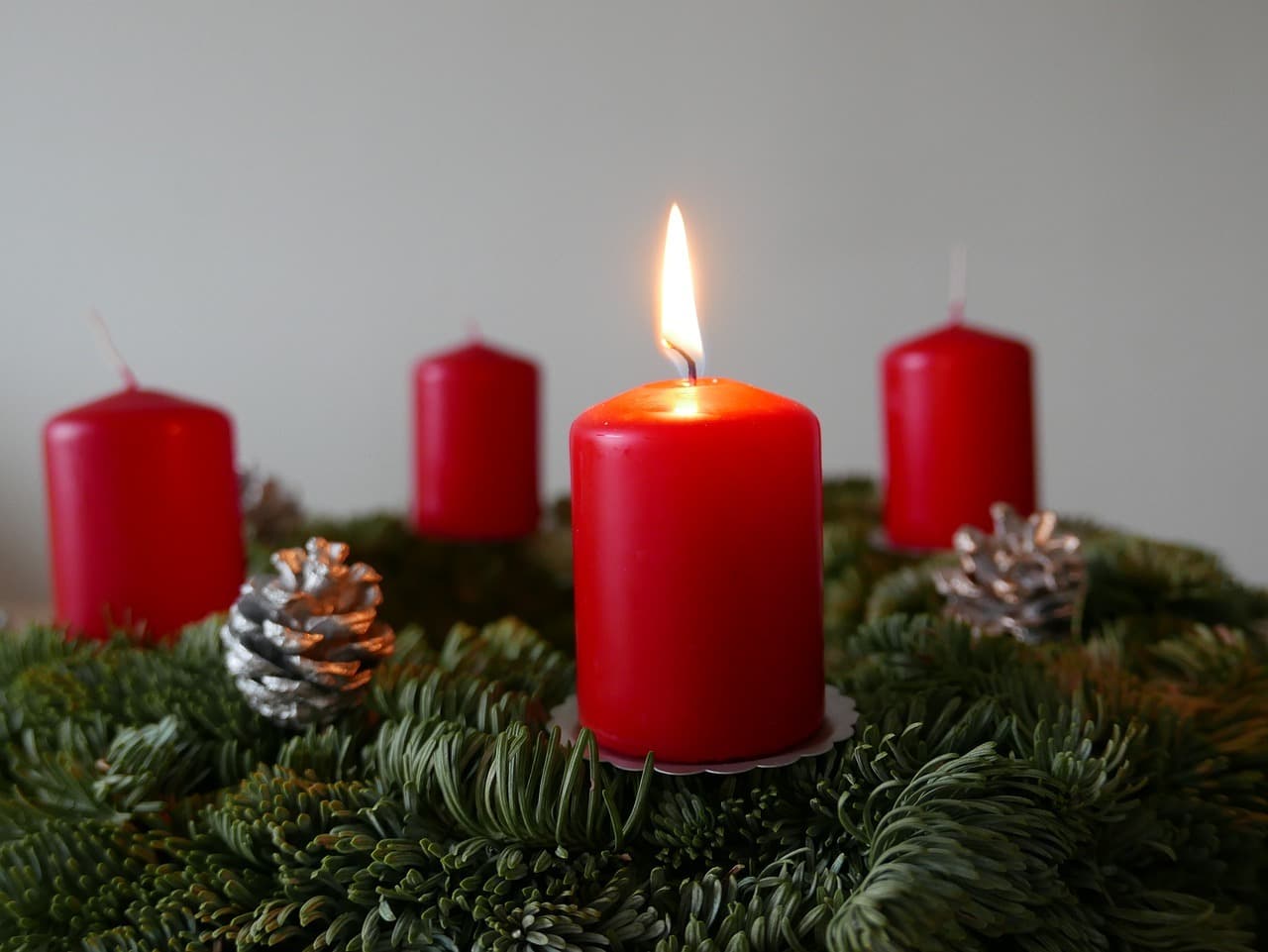 advent-wreath-4671103_1280-1.jpg